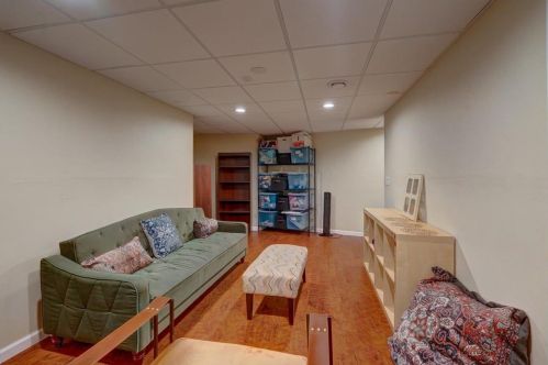 31 Ponwood Cir, Madison WI  53717-1179 exterior