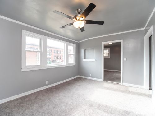 4703 35, Milwaukee WI 53209-5972 exterior