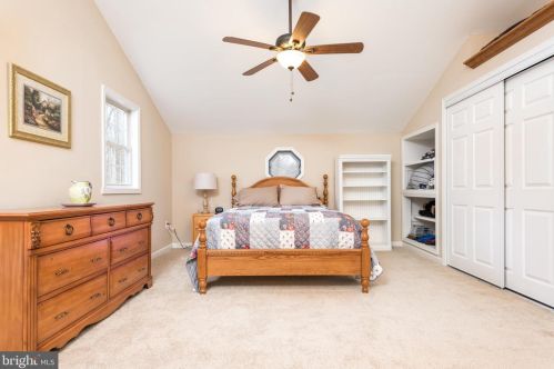 107 Monticello Cir, Locust Grove VA 22508-5722 exterior