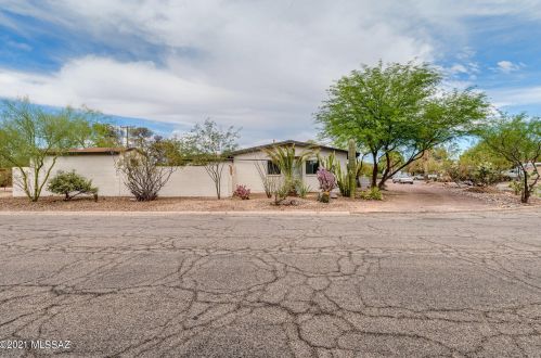 4901 17th St, Tucson AZ  85711-4354 exterior