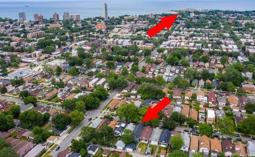 7616 Luella Ave, Chicago IL 60649-4108 exterior