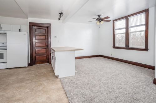 1035 Idaho St, Milwaukee WI 53207-2409 exterior