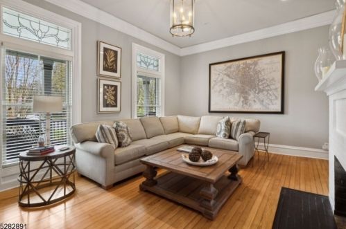 238 Clark St, Westfield NJ 07090-4012 exterior