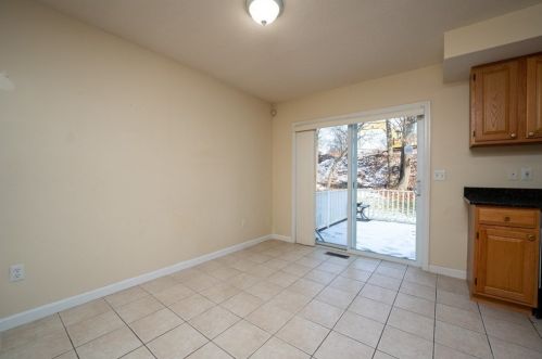 29 Pocantico Ave, Springfield MA 01109-1463 exterior