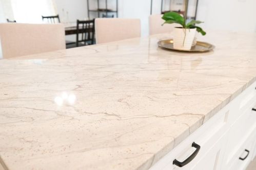 2555 Lewfield Cir, Atlanta GA 30316-3955 exterior