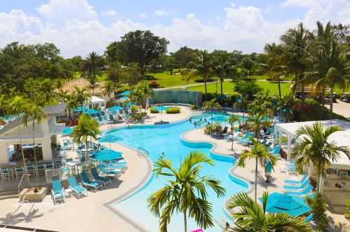 56 Is Dr, Boynton Beach FL 33435-3338 exterior