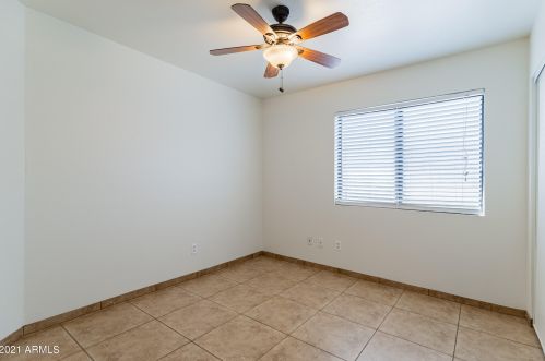 22409 31 Dr, Phoenix AZ 85041-4303 exterior