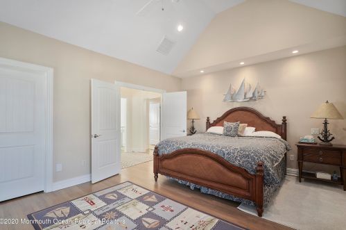 11 Philadelphia Ave, Lavallette NJ 08735-2345 exterior