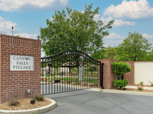 253 Marsalla Dr, Folsom CA 95630-7201 exterior