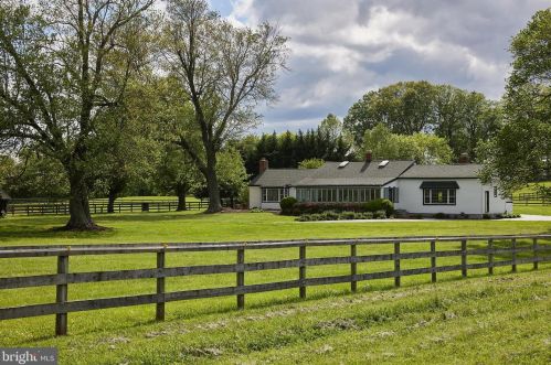 18410 Beallsville Rd, Poolesville, MD 20837-9409