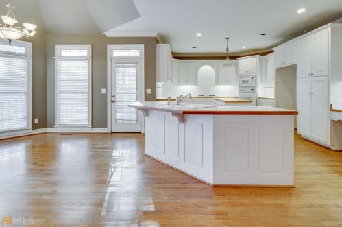 3380 Kates Way, Duluth GA 30097-5164 exterior