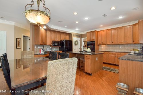 423 Peter Forman Dr, East Freehold NJ 07728-9346 exterior