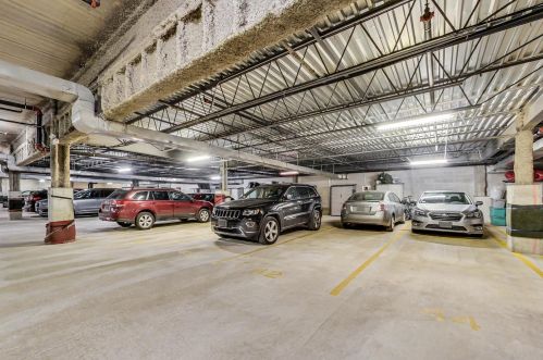 2040 Belmont Ave, Chicago IL  60618-6475 exterior