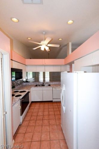 213 Countryside Dr, Naples FL 34104-6720 exterior