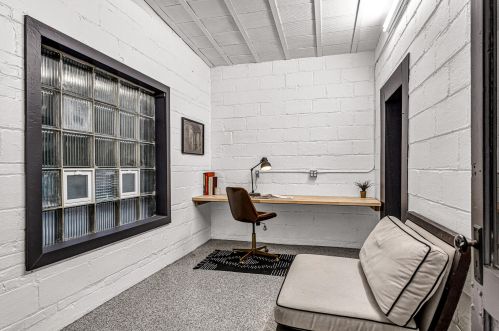 1411 Potter Ave, Milwaukee WI 53207-2115 exterior