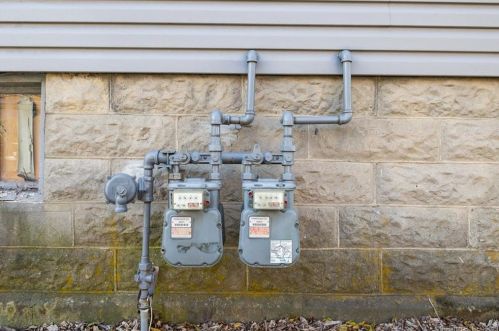 525 Prospect St, Torrington CT 06790-6328 exterior