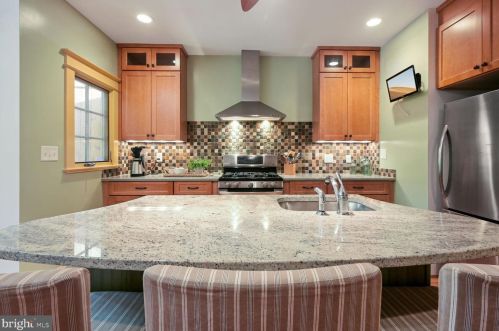 104 Elm Ave, Silver Spring MD  20912-4628 exterior