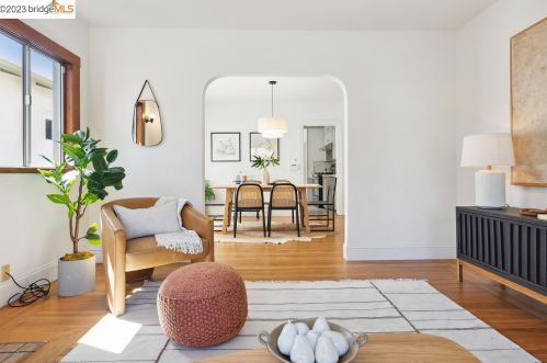 1318 Stannage, Berkeley CA 94706-1640 exterior