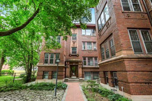 4726 Greenwood Ave, Chicago IL  60615-1928 exterior