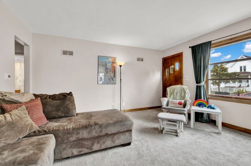 209 70, Milwaukee WI 53218-1815 exterior