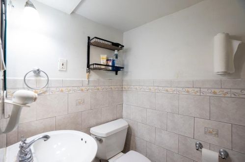 703 28 St, Union City NJ 07087-2305 exterior