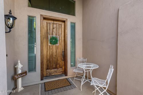 1623 Kaibab Dr, Chandler AZ 85249-3071 exterior