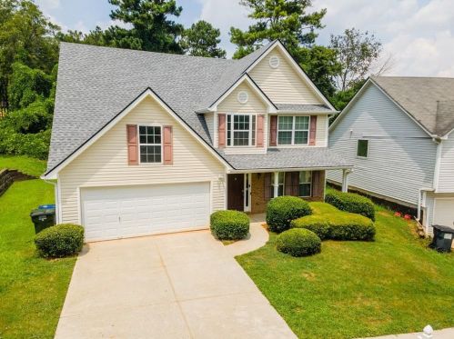 4137 Round Stone Trl, Lithonia, GA 30039-3352