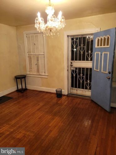 917 Delafield Pl, Washington DC 20011-4418 exterior