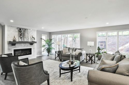 1245 Paloma Dr, Saint Louis MO  63131-1038 exterior