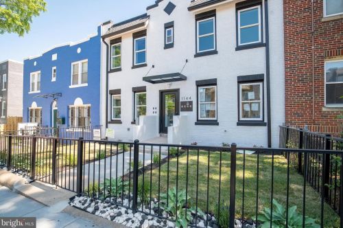 1144 Owen Pl, Washington, DC 20002-2617