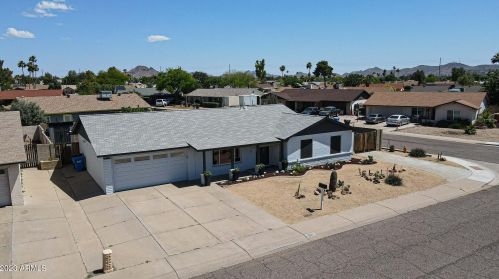 18811 12th Ave, Phoenix AZ  85027-5514 exterior