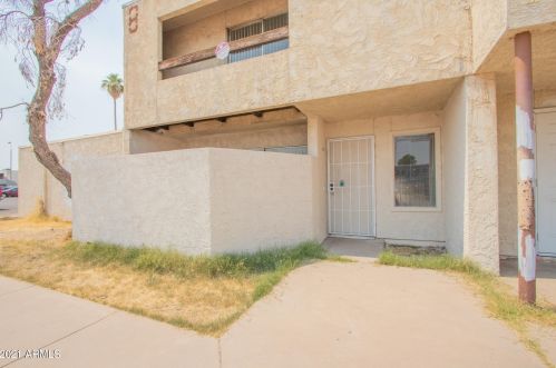 2646 43rd Ave, Phoenix, AZ 85009-1034
