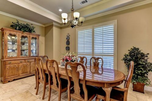 1757 Woodlake Rd, Denison TX 75021-8020 exterior