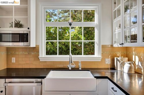 683 Arlington Ave, Berkeley CA 94707-1039 exterior