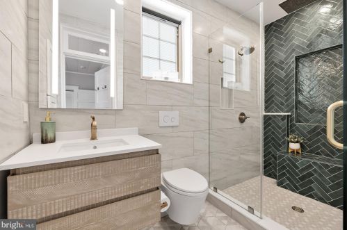 1218 Fairmont St, Washington DC  20009-5322 exterior