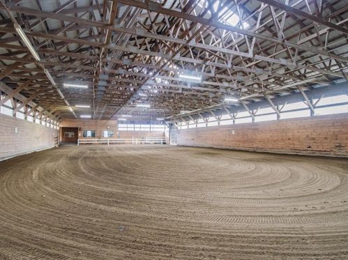 40 Dunbarton Ctr Rd, Concord NH 03304-5300 exterior