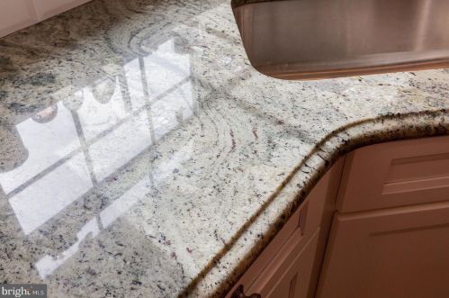 91 Midway Farms Ln, Lancaster PA 17602-2671 exterior