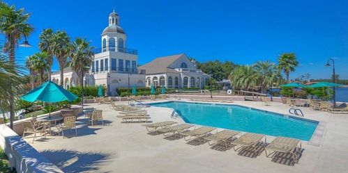 240 Edgewood Dr, Montgomery TX 77356-8408 exterior