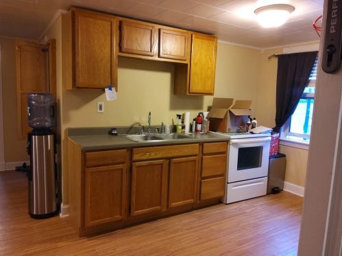 143 Commonwealth Ave, Worcester MA 01604-1962 exterior