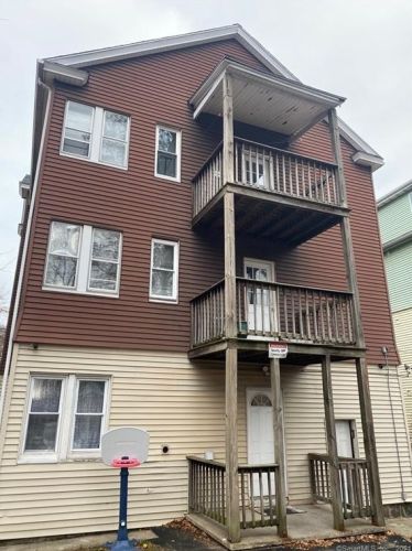 48 Shuttle Meadow Ave, New Britain, CT 06051-3308