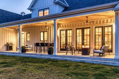 100 Ladue Meadows Ln, Saint Louis MO 63141-7503 exterior