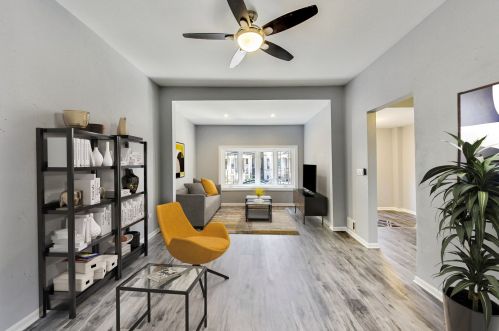 2623 Monticello Ave, Chicago IL 60618-5321 exterior