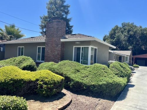 723 Myrtle St, San Jose, CA 95126-1830