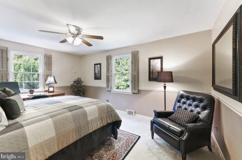 460 Cricket Ln, Media PA 19063-5433 exterior