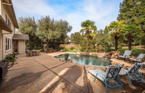 2593 Aberdeen Ln, Folsom CA  95762-5656 exterior