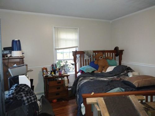 34 Mailloux St, Woonsocket RI 02895-3409 exterior