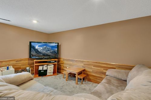 602 Corrine, Sartell MN 56377-1740 exterior