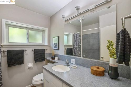 763 Alvarado Rd, Berkeley CA 94705-1553 exterior