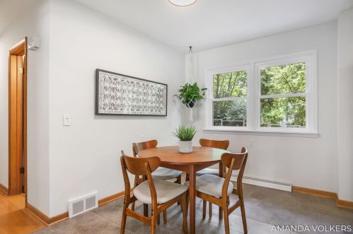 4513 Terry Dr, Grand Rapids MI 49512-5338 exterior