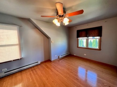 9308 Trumbull Ave, Chicago IL 60655-3326 exterior